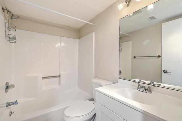 2162 Bees Ferry Road Apt A, Charleston, SC 29414