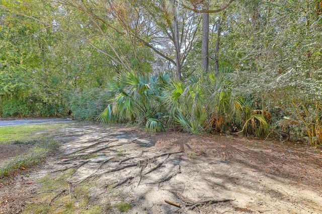 2162 Bees Ferry Road Apt A, Charleston, SC 29414