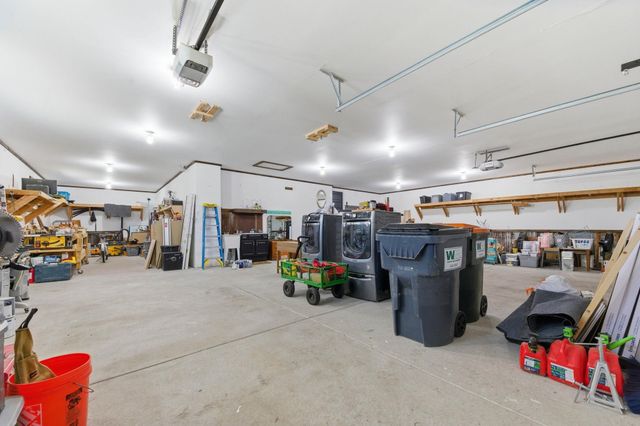 6413 W Kollmeyer, Wichita, KS 67205