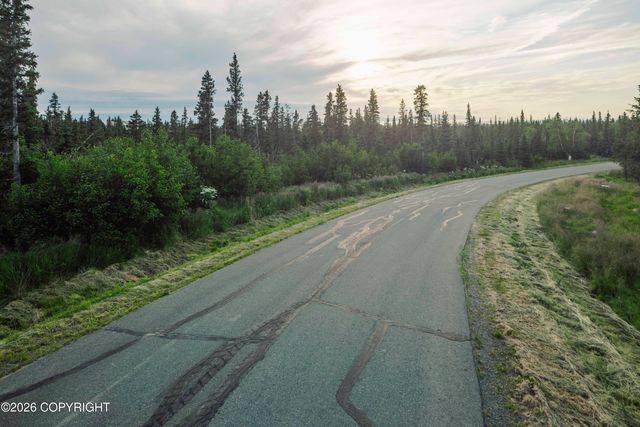 L5 Mountain Air Drive, Anchorage, AK 99516