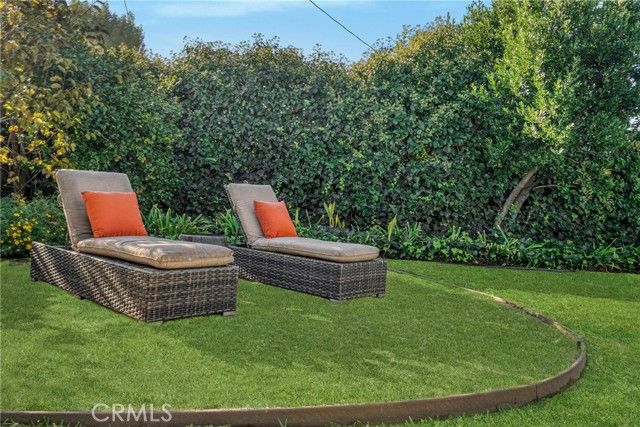 12420 Killion Street, Valley Village, CA 91607