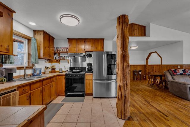 13465 Lantana Rd, Crossville, TN 38572