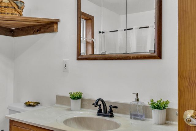 13465 Lantana Rd, Crossville, TN 38572