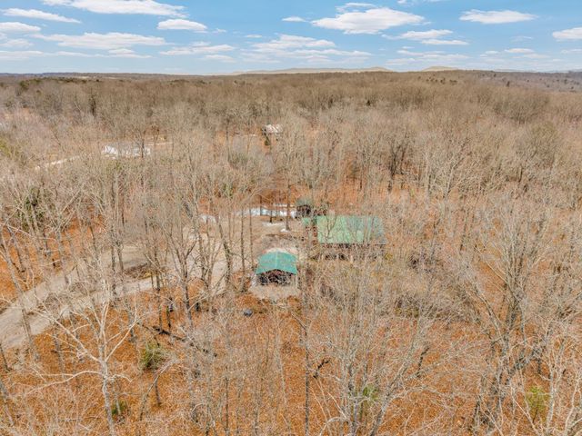 13465 Lantana Rd, Crossville, TN 38572