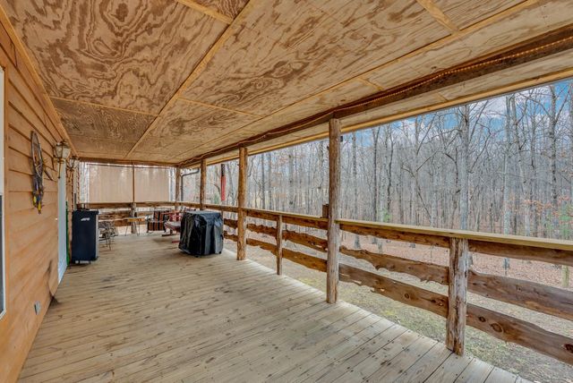 13465 Lantana Rd, Crossville, TN 38572