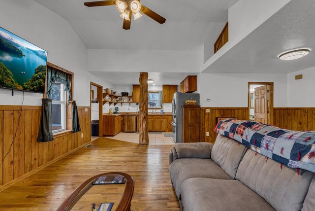 13465 Lantana Rd, Crossville, TN 38572