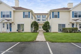 1143 Roseberry Court, Morganville, NJ 07751