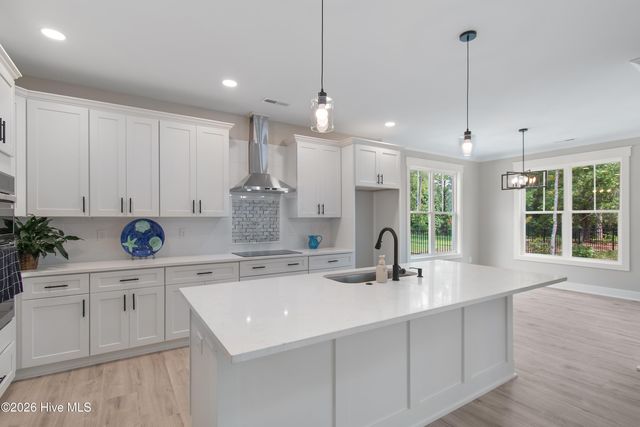 174 Shadowood Court SE, Bolivia, NC 28422