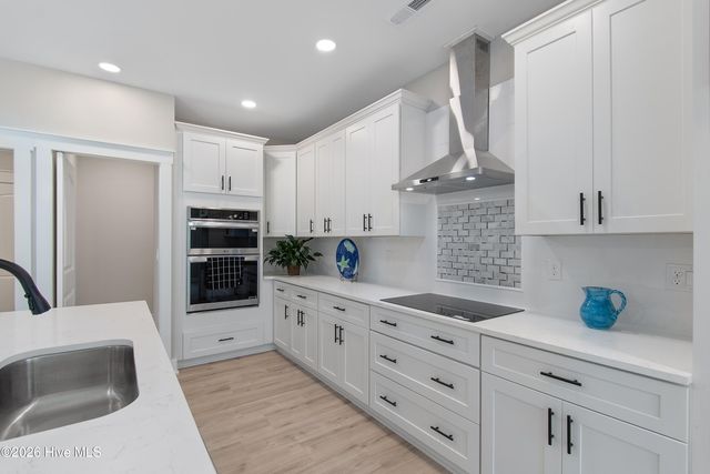 174 Shadowood Court SE, Bolivia, NC 28422