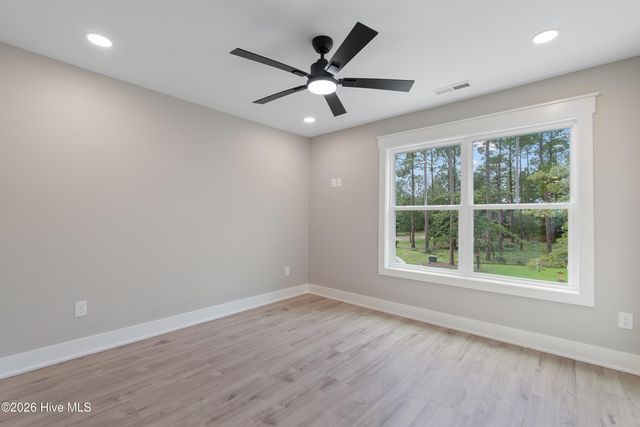 174 Shadowood Court SE, Bolivia, NC 28422