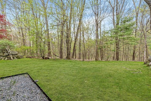 12 Steepletree Ln 12, Wayland, MA 01778