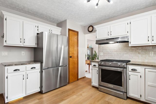 7973 Brookpoint Place, Westerville, OH 43081