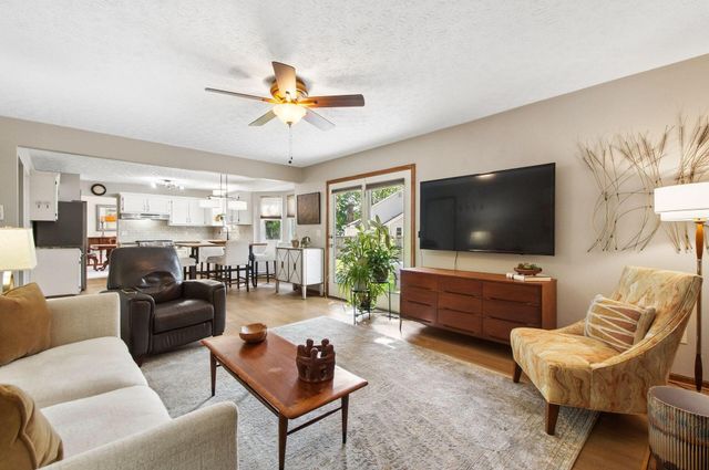 7973 Brookpoint Place, Westerville, OH 43081
