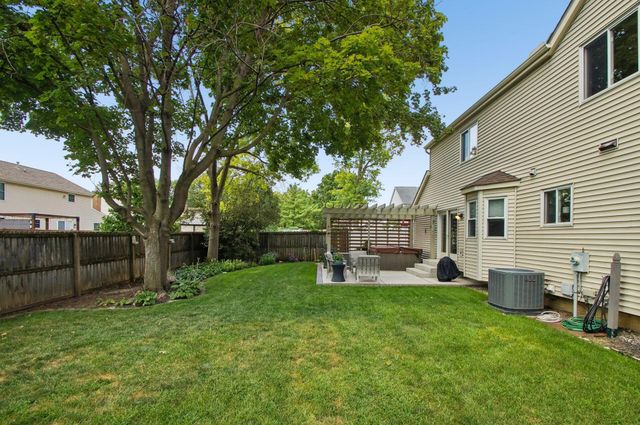 7973 Brookpoint Place, Westerville, OH 43081