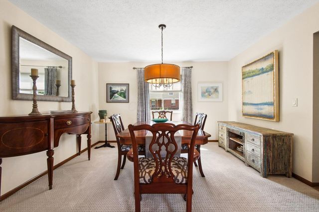 7973 Brookpoint Place, Westerville, OH 43081