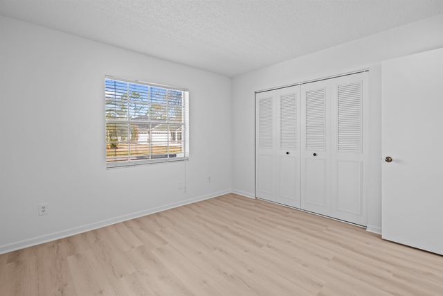 478 Linda Ct, St Augustine, FL 32086