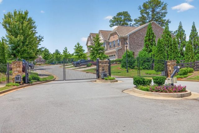 1192 Lanier Willow Path, Buford, GA 30518