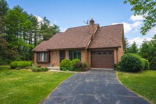 1978 Laurel Creek RD, Pilot, VA 24138
