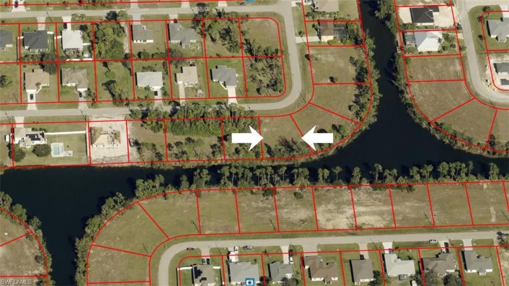 2038 NE 33rd LN, Cape Coral, FL 33909
