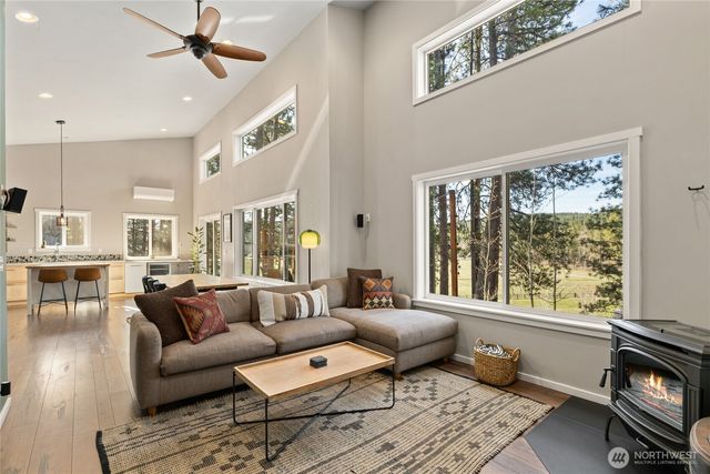 5910 Teanaway Road, Cle Elum, WA 98922