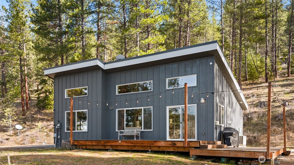 5910 Teanaway Road, Cle Elum, WA 98922