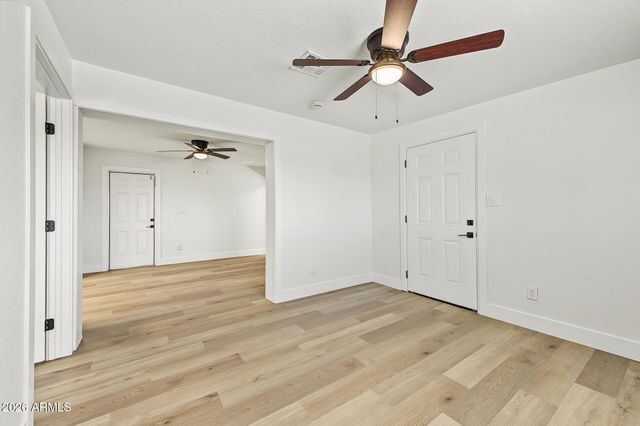10810 N 73RD Drive, Peoria, AZ 85345