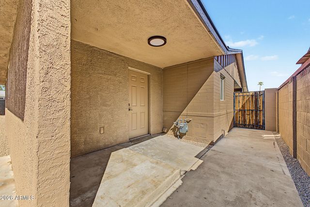 10810 N 73RD Drive, Peoria, AZ 85345