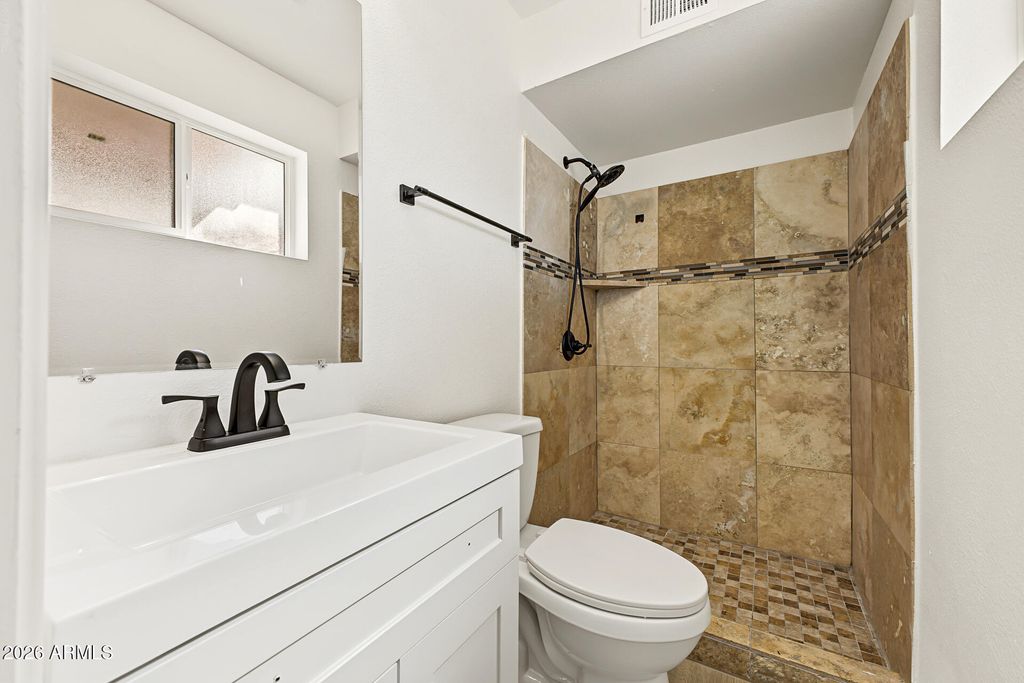 10810 N 73RD Drive, Peoria, AZ 85345 — photo 2