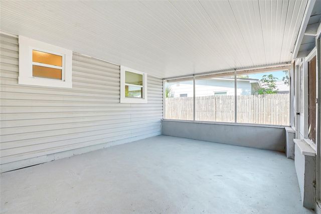 2444 32ND AVENUE N, St Petersburg, FL 33713