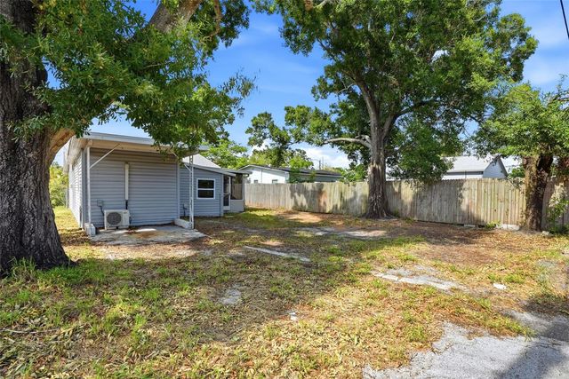 2444 32ND AVENUE N, St Petersburg, FL 33713