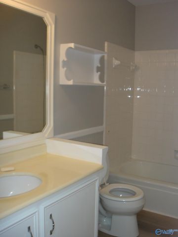 10026 Nadina Drive SE, Huntsville, AL 35803