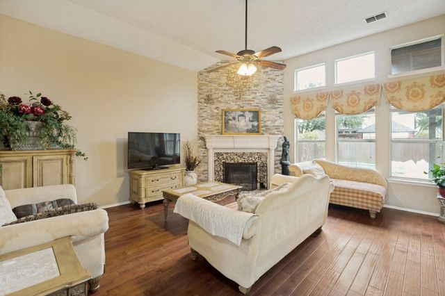3536 Mason Drive, Plano, TX 75025