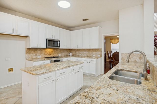 3536 Mason Drive, Plano, TX 75025