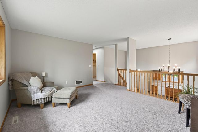 10607 56th Street NE, Albertville, MN 55301