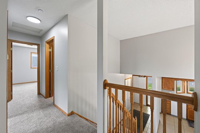 10607 56th Street NE, Albertville, MN 55301