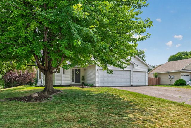 10607 56th Street NE, Albertville, MN 55301