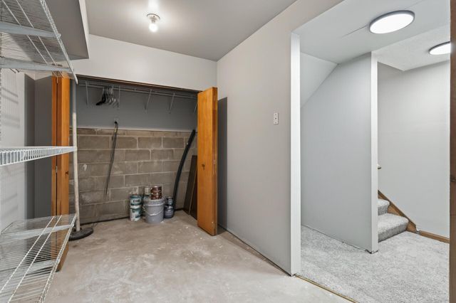 10607 56th Street NE, Albertville, MN 55301
