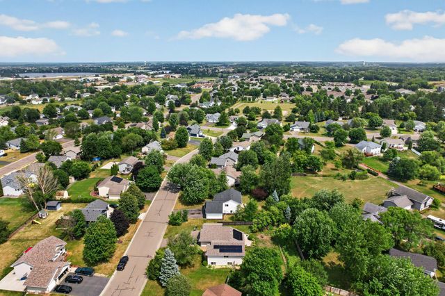 10607 56th Street NE, Albertville, MN 55301