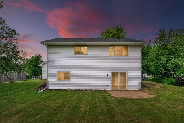 10607 56th Street NE, Albertville, MN 55301