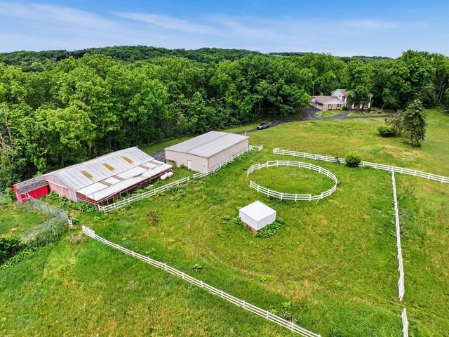 S63W16525 College AVENUE, Muskego, WI 53150