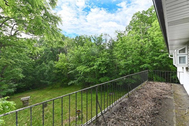 S63W16525 College AVENUE, Muskego, WI 53150