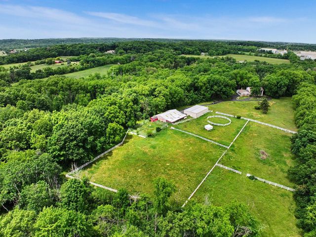 S63W16525 College AVENUE, Muskego, WI 53150