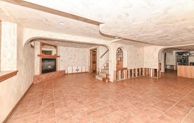 S63W16525 College AVENUE, Muskego, WI 53150