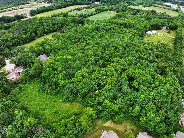 S63W16525 College AVENUE, Muskego, WI 53150