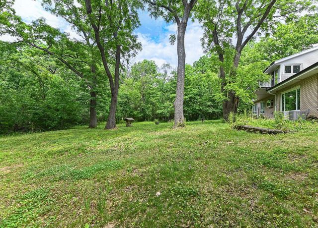 S63W16525 College AVENUE, Muskego, WI 53150