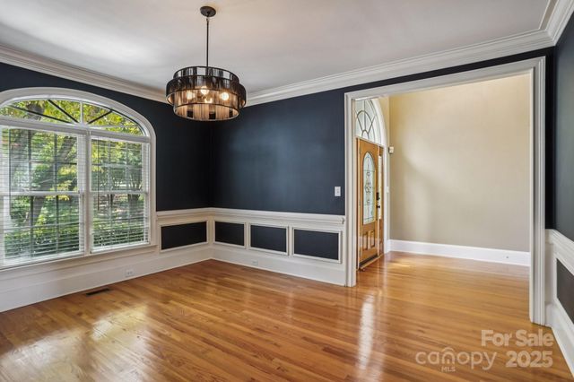 19525 Mary Ardrey Circle, Cornelius, NC 28031