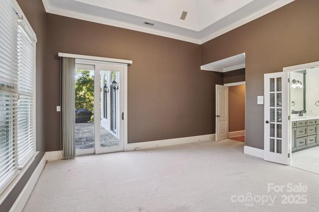 19525 Mary Ardrey Circle, Cornelius, NC 28031