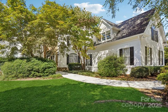 19525 Mary Ardrey Circle, Cornelius, NC 28031
