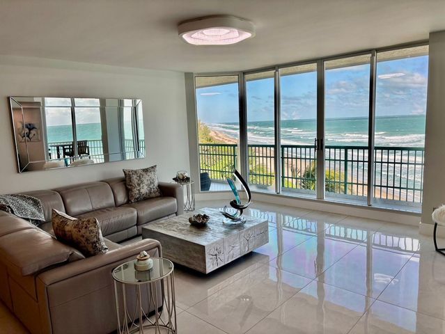 8600 S Ocean Drive 502, Jensen Beach, FL 34957