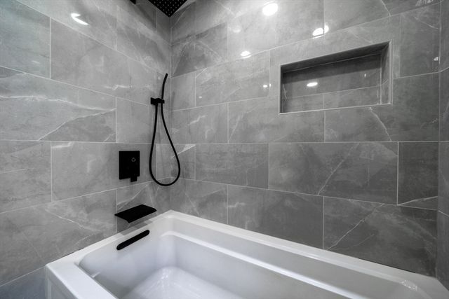 93 Lincoln Rd, Medford, MA 02155